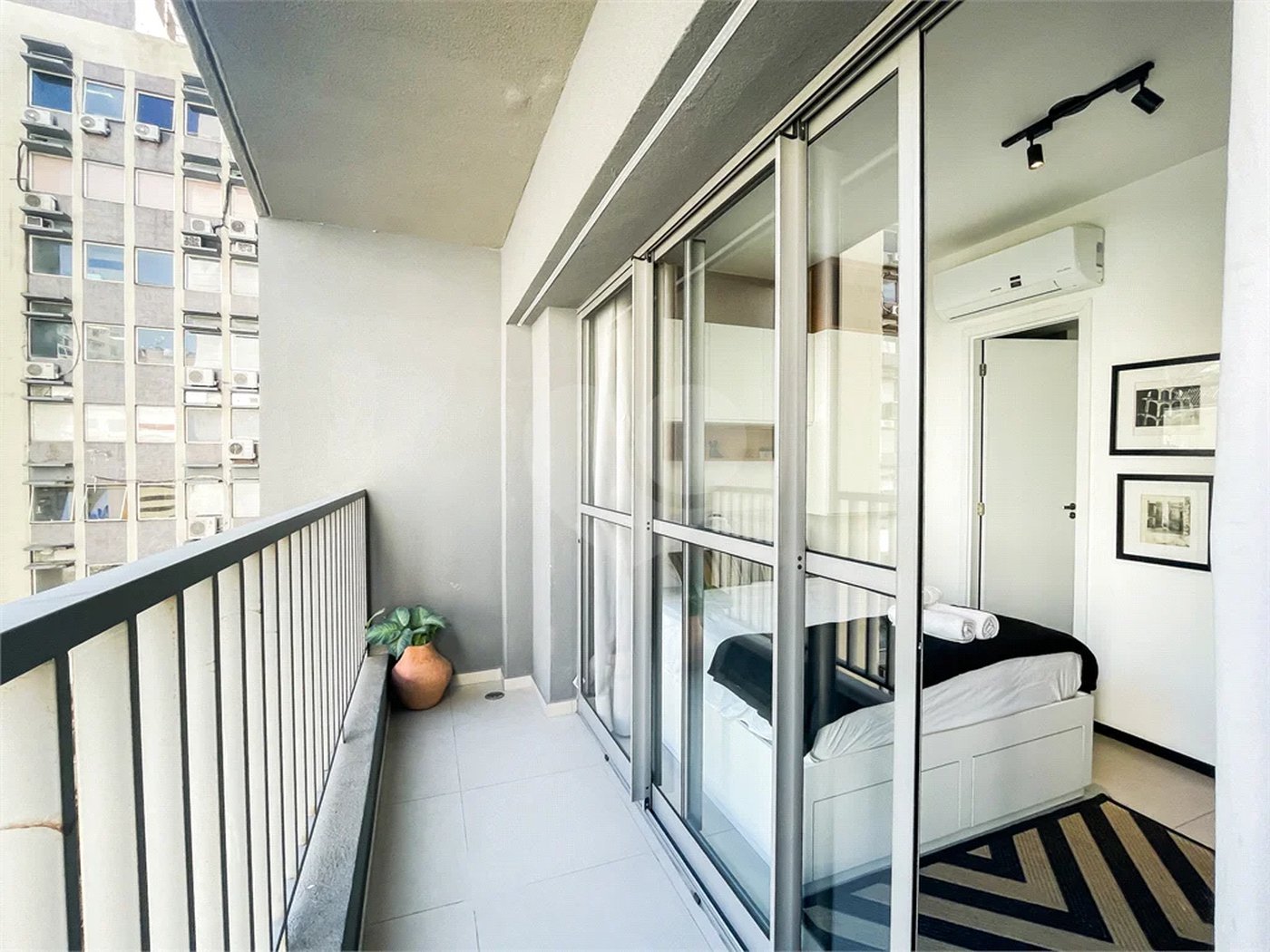 Apartamento Studio - Bela Vista - Centro - 1 Quarto - Venda / Compra