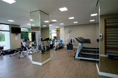 Apartamento à venda com 4 quartos, sendo 3 suítes, em Santo Amaro, São Paulo, SP