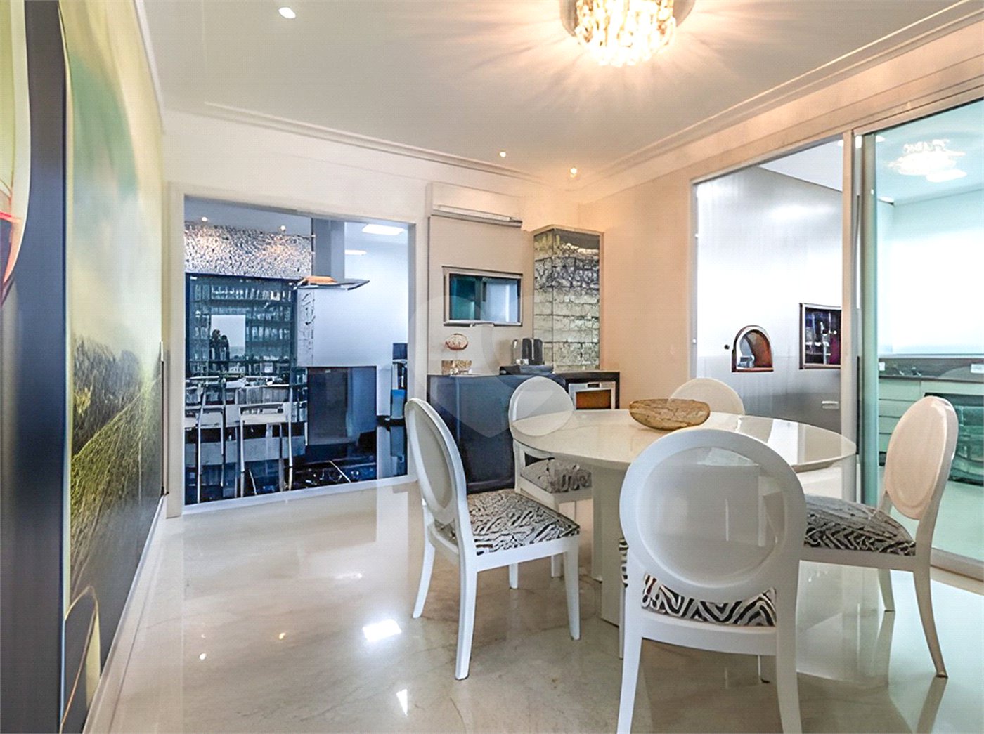 APARTAMENTO ALTO PADRÃO 335 M2 COM 4 SUÍTES Á VENDA - JARDIM ANÁLIA FRANCO ACEITA PERMUTA