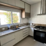 CASA A VENDA, CONDOMINIO FECHADO JARDIM DO GOLDE 3, 4 SUÍTES E 3 VAGAS DE GARAGEM, SJC/SP