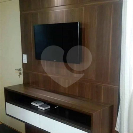 Apartamento com 2 dormitórios