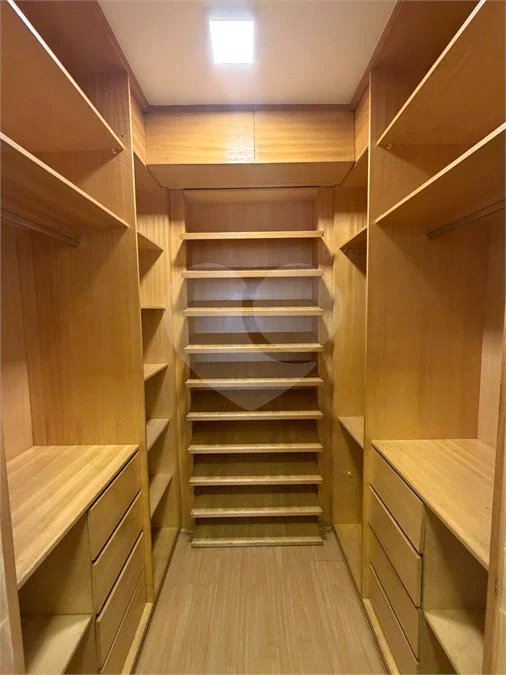 Apartamento com 3 quartos á venda no Campo Belo, São Paulo - SP