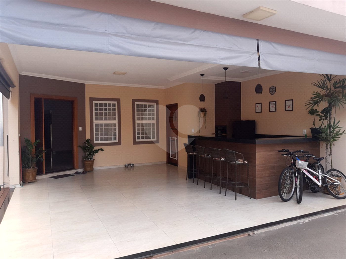 Casa à venda com 3 quartos sendo 1 suíte em Encanto do Planalto