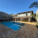 Casa à Venda com 5 Suítes na Vila Giglio em Atibaia/SP