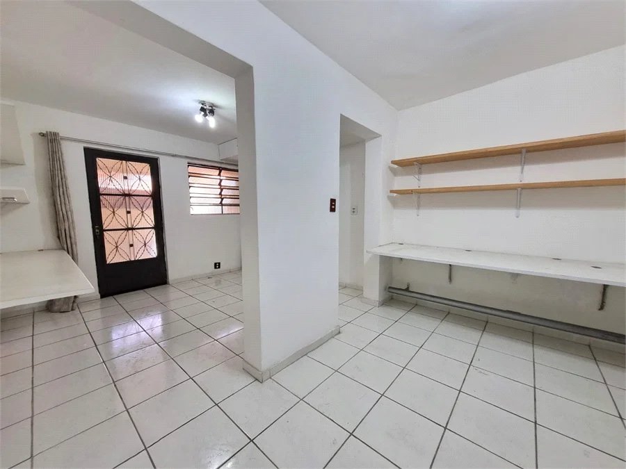 Sobrado à venda com 3 quartos, sendo 1 suíte,  em Jardim Ester Yolanda, São Paulo, SP