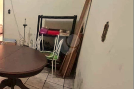 Casa térrea para venda em Descalvado/SP.