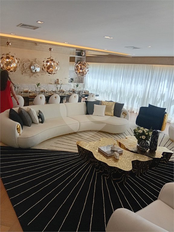 Soleil by Boca do Lobo: Apartamento de 246m² com 4 Suítes e 4 Vagas na Chácara Klabin ALTO PADRÃO