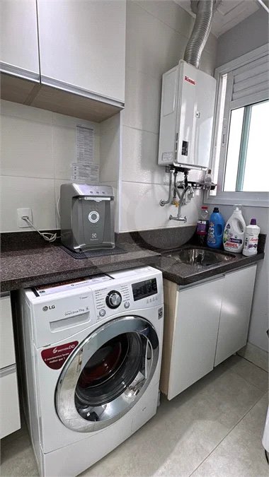 92 m², 3 dormitórios, varanda gourmet, 2 vagas e lazer completo