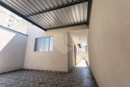 Casa para Locação no Jardim Pau Preto – Indaiatuba/SP - 3 dormitórios, quintal e garagem com portão manual