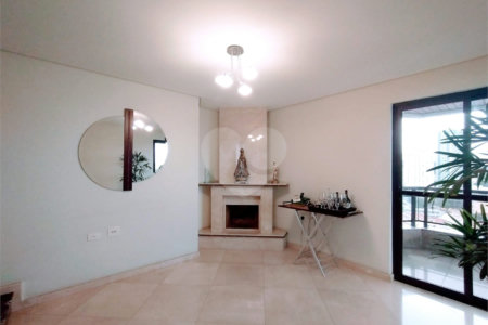 Apartamento para venda na Mooca com 4 suítes, 5 vagas. Condomínio Europa Cicero.