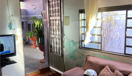 Casa à venda com 4 quartos, sendo 2 suítes,  em Vila Boa Vista 1, São Carlos, SP