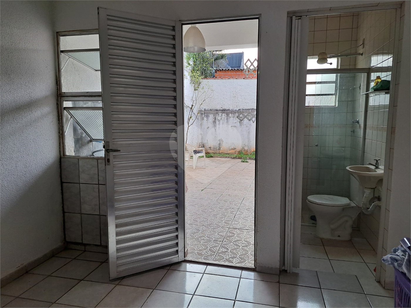 Sobrado à venda com 3 quartos em Campo Belo, São Paulo, SP