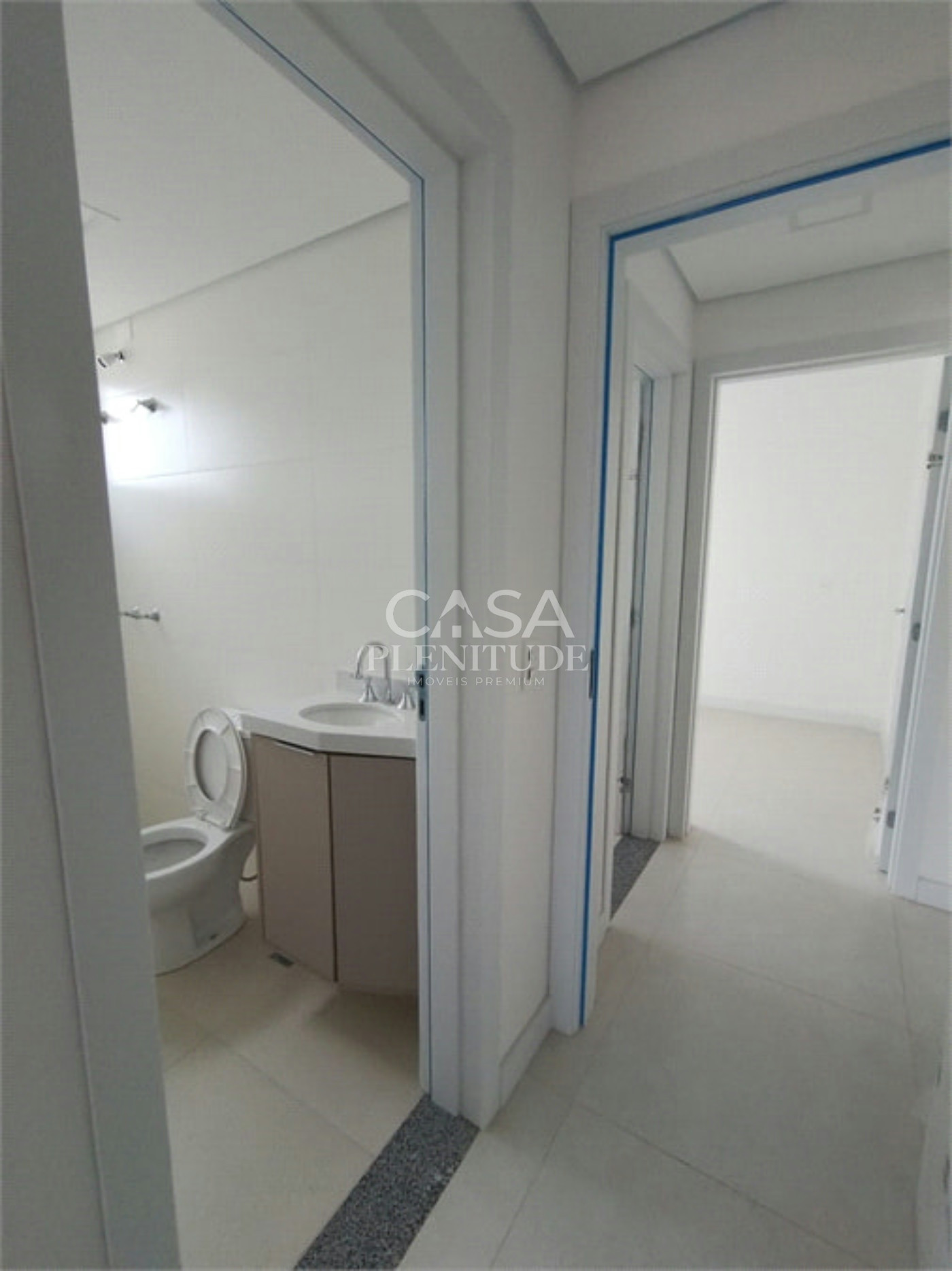 Apartamento à venda com 2 quartos, sendo 1 suíte,  no Centro, Sorocaba, SP