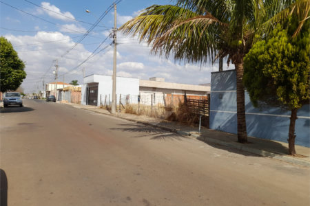 Terreno à Venda no Jardim Embaré - São Carlos