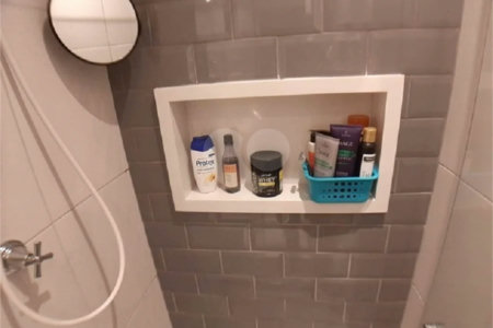 Apartamento com varanda e vaga de garagem à venda no Brás, a 5 minutos do Metrô