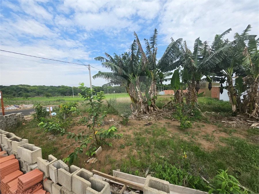 Terreno no Arcoville 260m² de esquina