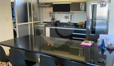 Apartamento à venda com 2 quartos, sendo 1 suíte, em Campo Belo, São Paulo, SP