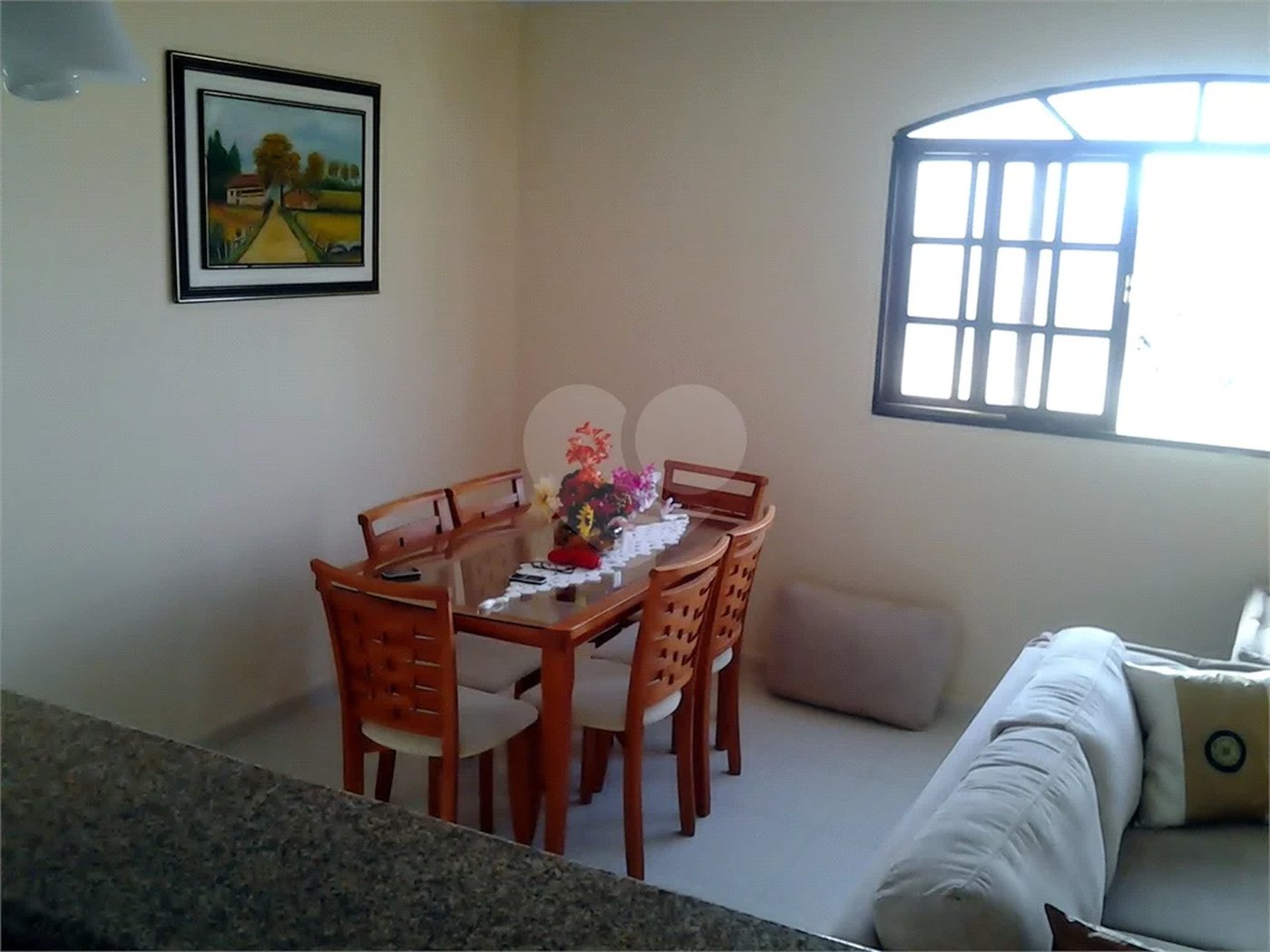 Casa com 260m² , 3 pavimentos , 6 dormitórios , 1 suíte , 3 vagas , a venda no Itaim Paulista.
