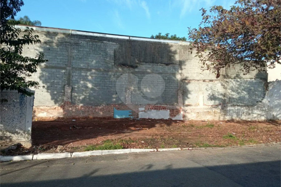 Excelente Terreno no Jardim Prudência, com 300 M² (10x30)