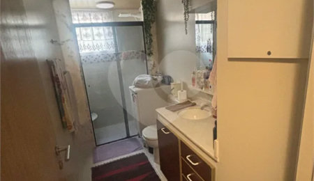 Apartamento à venda com 2 quartos em São Benedito, Poços de Caldas, MG