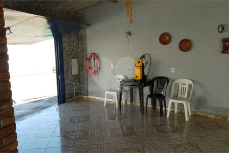 Casa a venda com 2 dormitorios sendo ! suite em iIbate