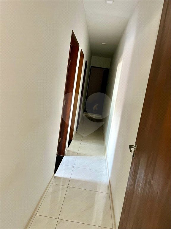 Sobrado à venda com 3 quartos em Cidade Aracy, São Carlos, SP