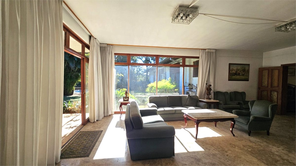 Casa à venda com 4 suítes no condomínio Chácara Cordeiro, São Paulo - SP