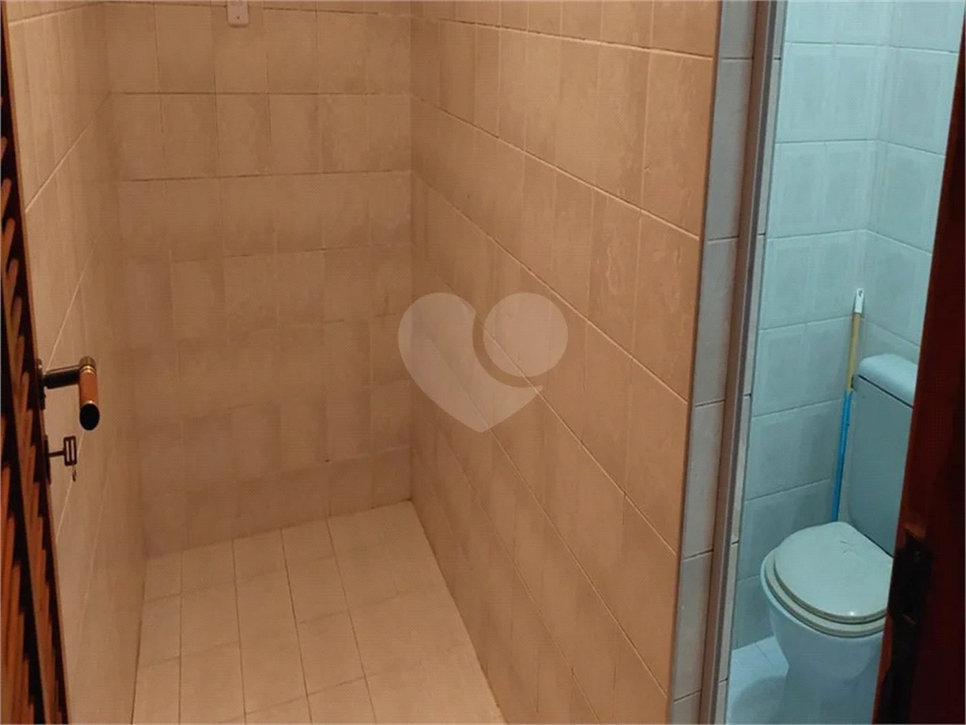 Casa com dois pavimentos na Barra Funda:
