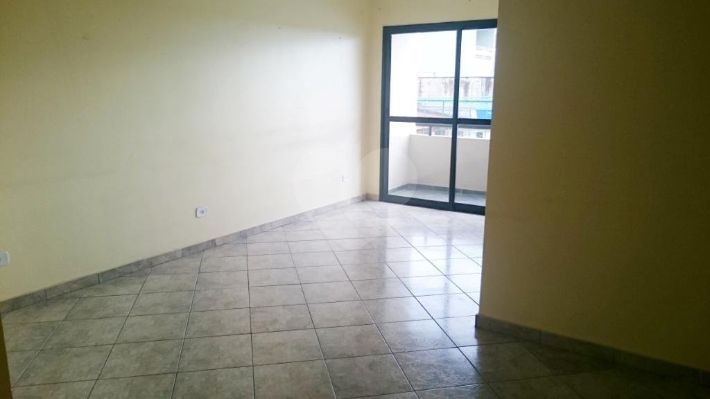 Apartamento de 70m2 no Mandqui de 3 dormitórios, sala com sacada e 2 vagas garagem