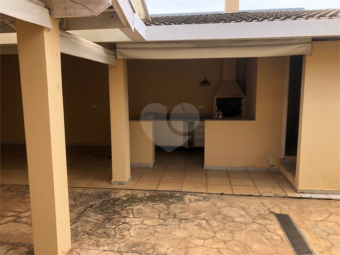 Casa para venda no Condomínio Parque Faber 1