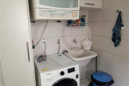 Apartamento a venda no Ipiranga com 3 dormitórios e 2 vagas com 115m² Aceita e estuda Permuta.