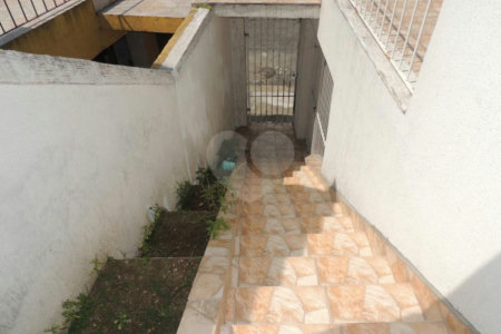 Sobrado à venda com 3 quartos, sendo 1 suíte, em Jabaquara, São Paulo, SP