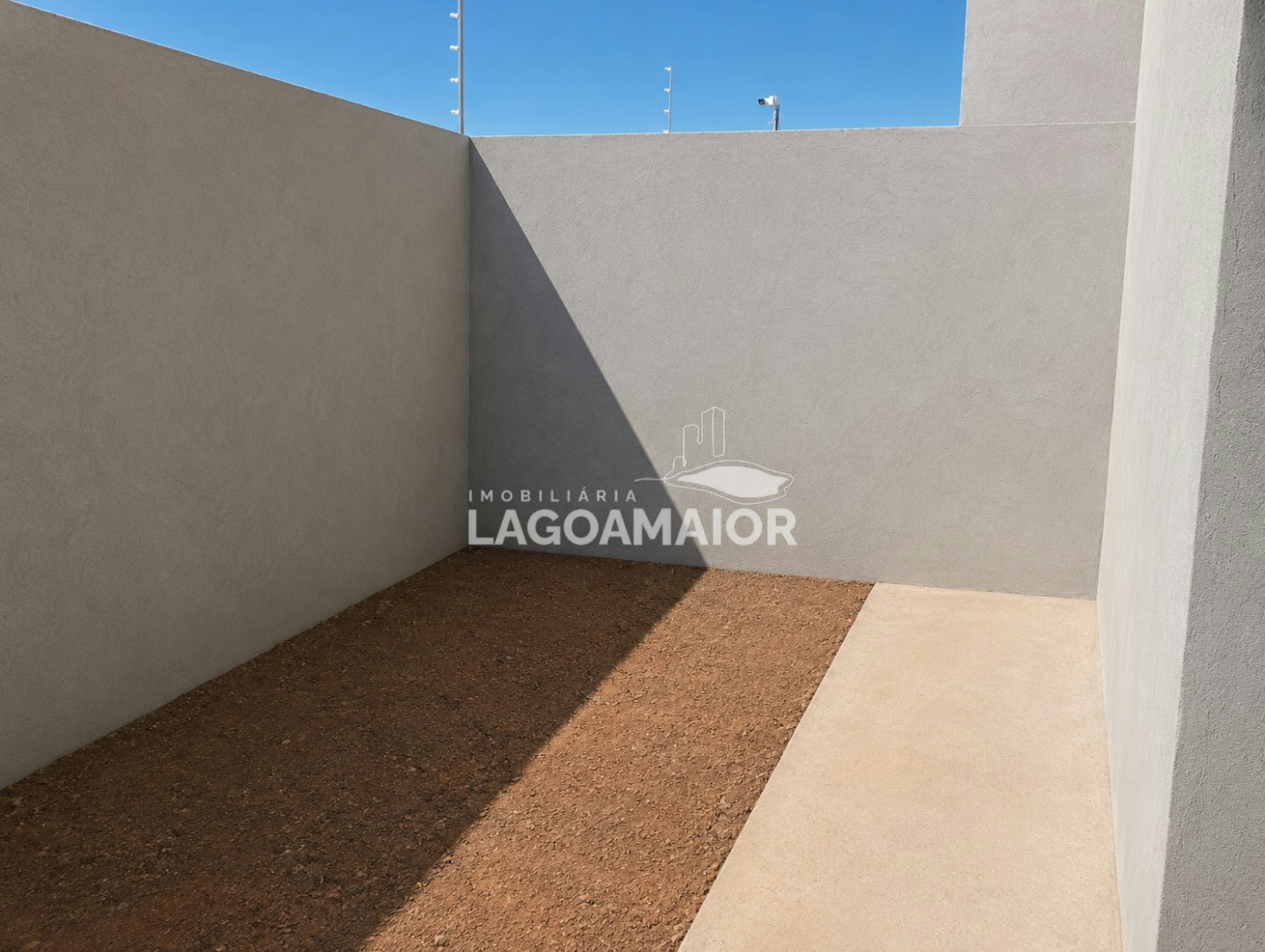 Casa à venda com 3 quartos, sendo 1 suíte, em Nova Tres Lagoas, Três Lagoas - MS