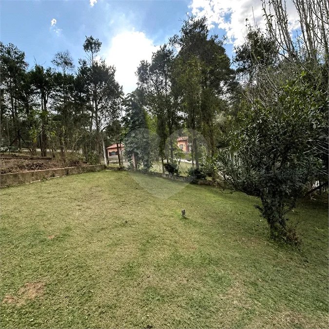 Casa/Chácara em Condomínio Fechado — Completa e com Lazer Exclusivo