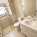 Apartamento à venda no Condomínio Family Garden, Chácara Inglesa, SBC, com 127 m², 3 suítes, varanda gourmet com churrasqueira a carvão, móveis planejados, ar-condicionado, 2 vagas cobertas e lazer completo.