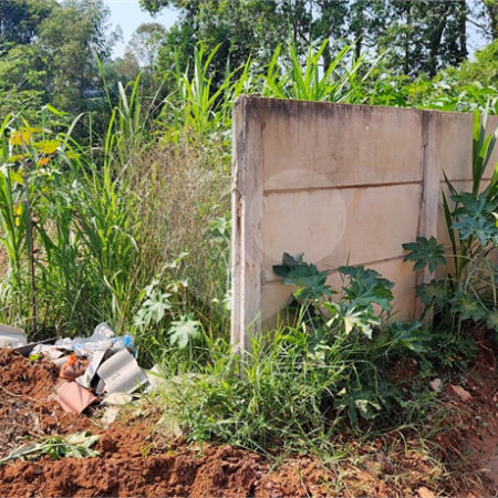 Terreno em Atibaia com 3.410 metros, pronto para construir, topografia plana, excelente localização