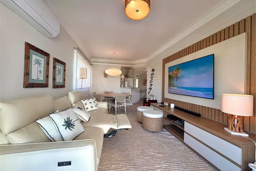 Apartamento à venda com 3 quartos, sendo 1 suíte, em Riviera de São Lourenço, Bertioga, SP