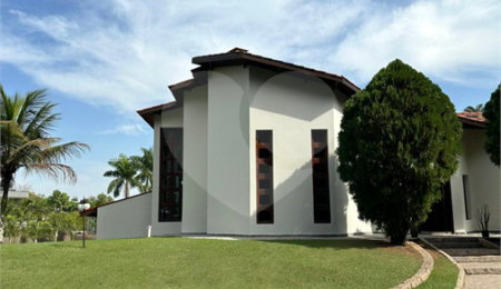 Casa à venda ou para alugar com 4 suítes no condomínio Estância Marambaia, Vinhedo - SP