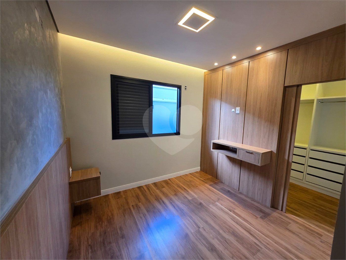 Casa Térrea 3 suítes e Closet no Residencial Villeneuve!
