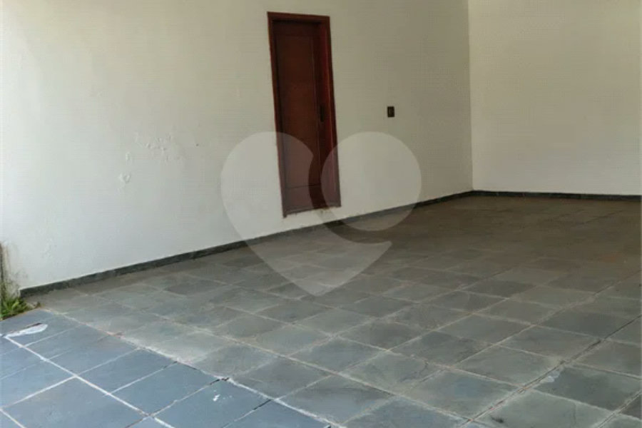 Casa à venda ou para alugar com 5 quartos, sendo 2 suítes, em Jardim Dos Estados, Poços de Caldas - MG