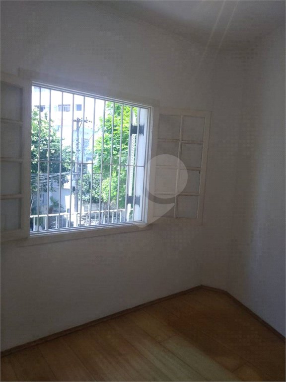 Sobrado com 150 m², 3 quartos e 2 vagas