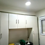 Apartamento à venda com 38m² e 1 dormitório, localizado no bairro Jardim Flor da Montanha.