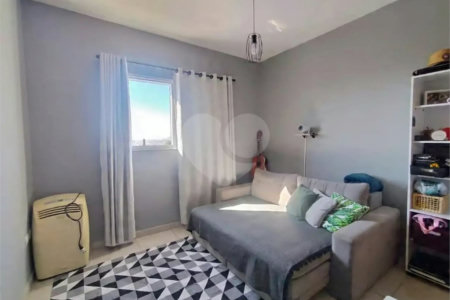 Apartamento a Venda - 2 dormitórios - Jd. Colonial