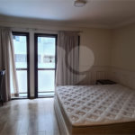 Apartamento para venda e locação de 130m² no Jardim Paulista com 2 suítes e 2 vagas.