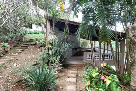 LINDA CHÁCARA A VENDA - CONDOMINIO ALPES D'OURO - BOM JESUS DOS PERDÕES