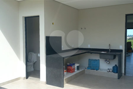 Casa Tipo Sobrado no Condomínio Santa Isabel - Louveira/SP