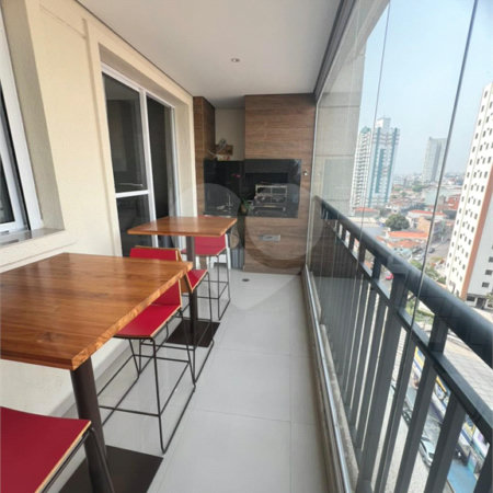 Apartamento. 78 m2, 3 dorm., uma suíte, lavabo, banheito, duas vagas, deposito no sub, varanda gormet.Aceita e estuda Permuta.