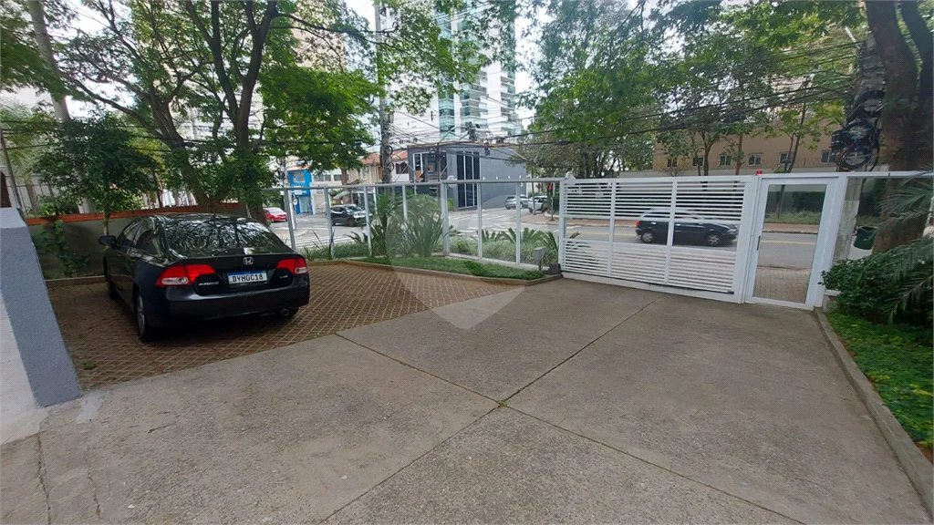 Apartamento com 3 quartos à venda em Brooklin - SP