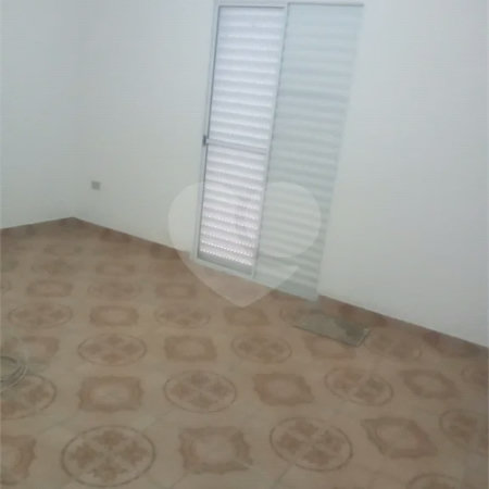 Casa com 180m², 3 quartos (1 suíte) e 5 vagas de garagem, à venda em São Mateus