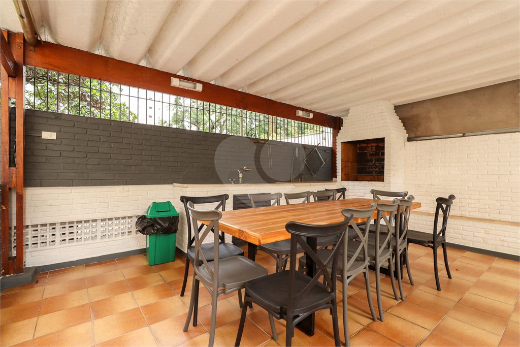 Apartamento à venda com 4 quartos, sendo 3 suítes, em Campo Belo, São Paulo, SP